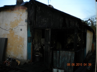 В Карталах при пожаре погибла семья из 4 человек