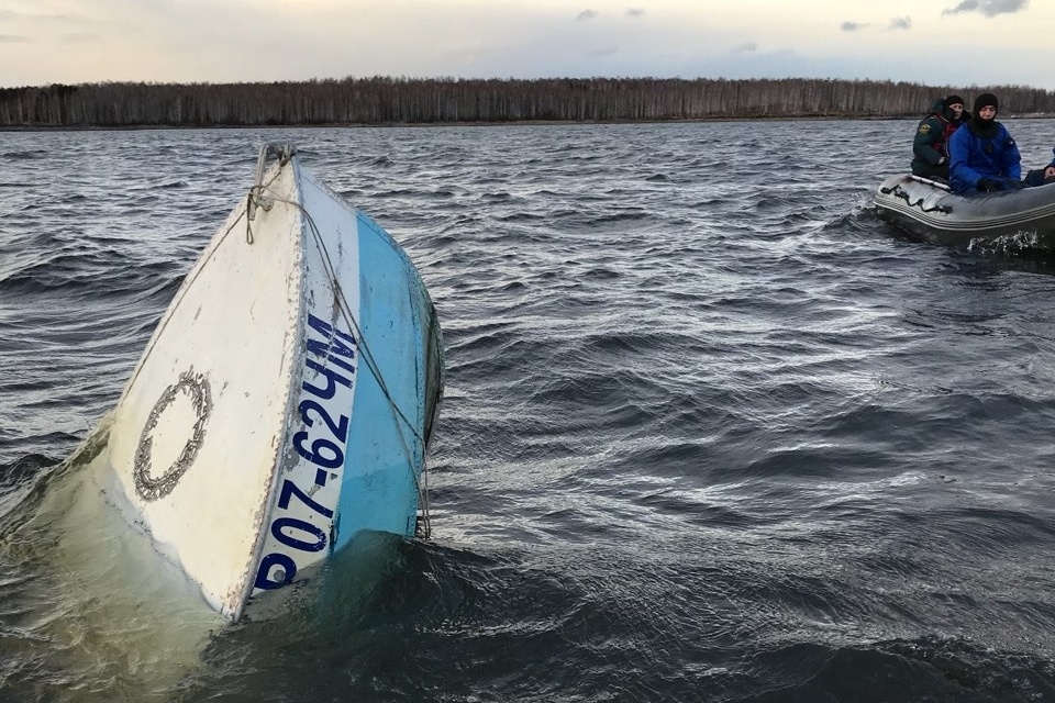  спасатели нашли четвертого погибшего аргазинском водохранилище 