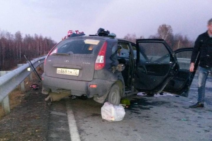  лобовом дтп тюменской трассе погибли человека 