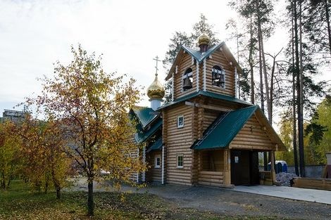  снежинске подростки вынесли храма ящик пожертвованиями 