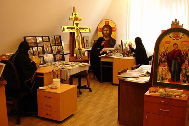 власти столицы урала отдали монахиням часть лесопарка 
