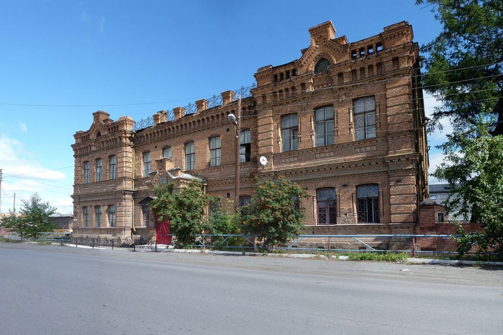  ирбит научит ремонтировать памятники 