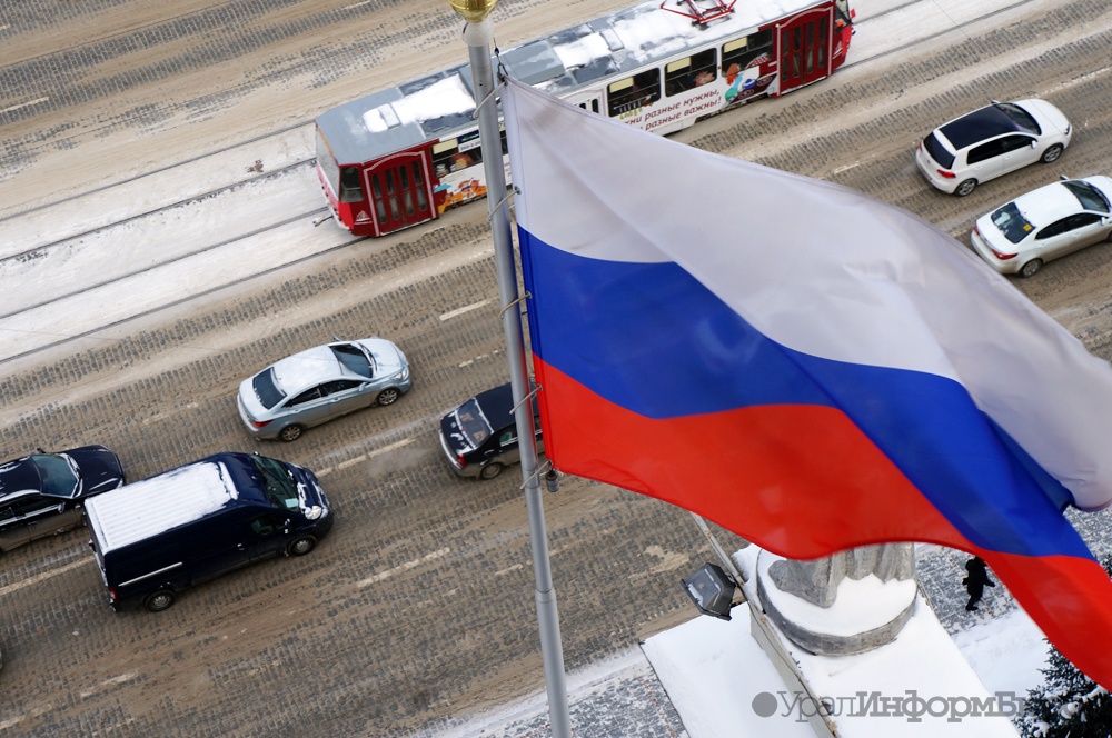 Сурков призвал стереть границу между РФ и Абхазией