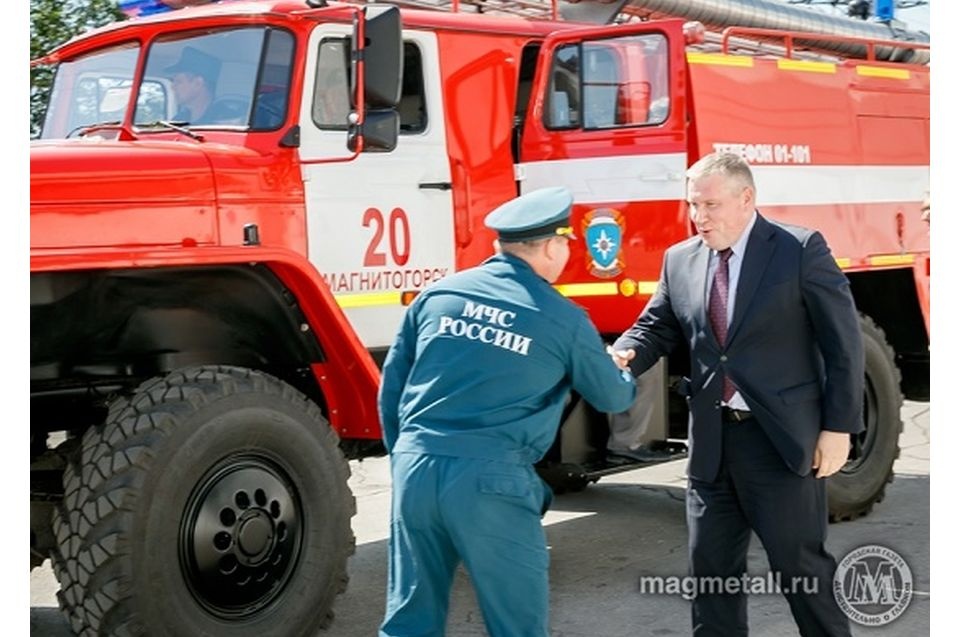  огнеборцы ммк получили новые автоцистерны 