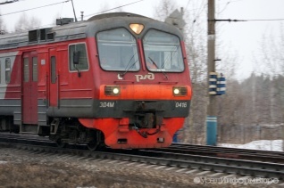  свердловских студентов школьников продолжат возить электричках полцены 
