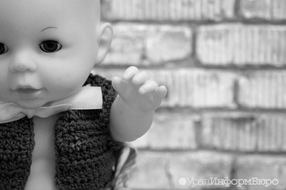  свердловчанке вернули похищенную бабушкой 3-летнюю дочь 