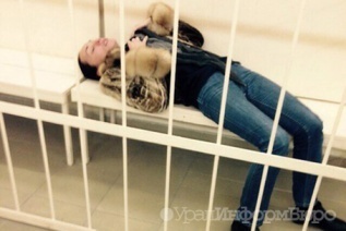  партнерше барда новикова удалось избежать психбольницы 