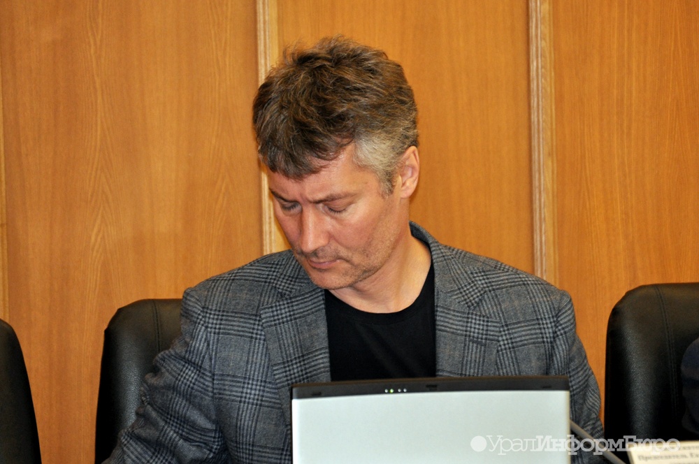  макаревич сдал ройзмана 