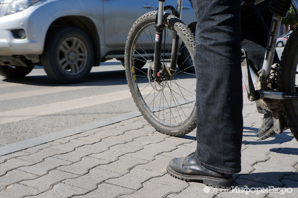  екатеринбурге автоледи kia сбила 10-летнего велосипедиста 