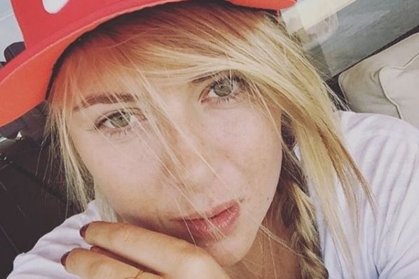  сотню шарапова разбавила компанию дорогих зарубежных звезд 