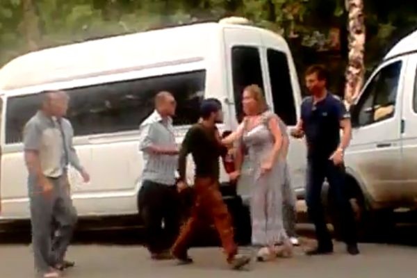 перми сцепились водители автобуса маршрутки 