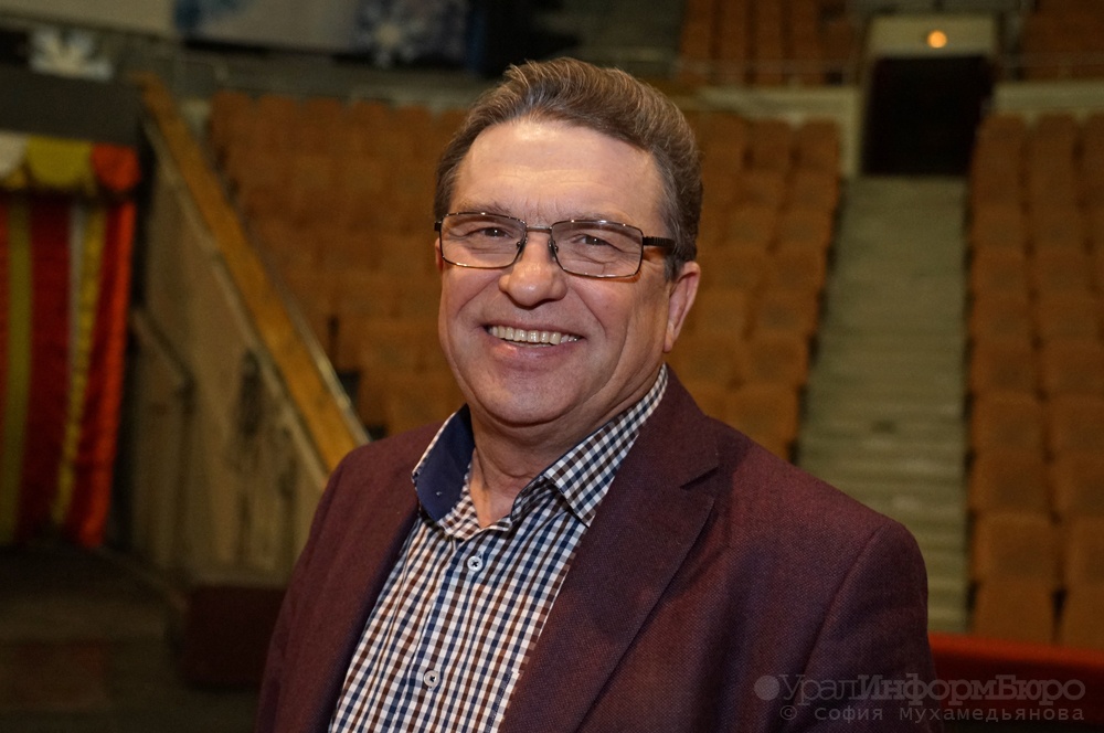  дядя толя марчевский порадовал первоклашек 
