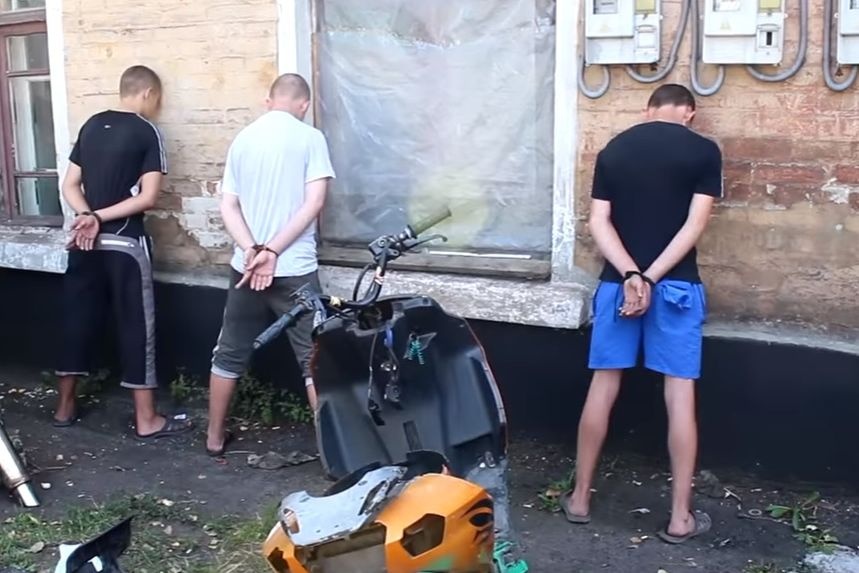  днр задержали завербованных киевом подростков 