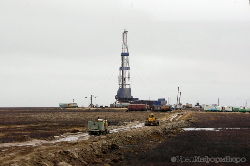  российская нефтедобыча просядет треть 