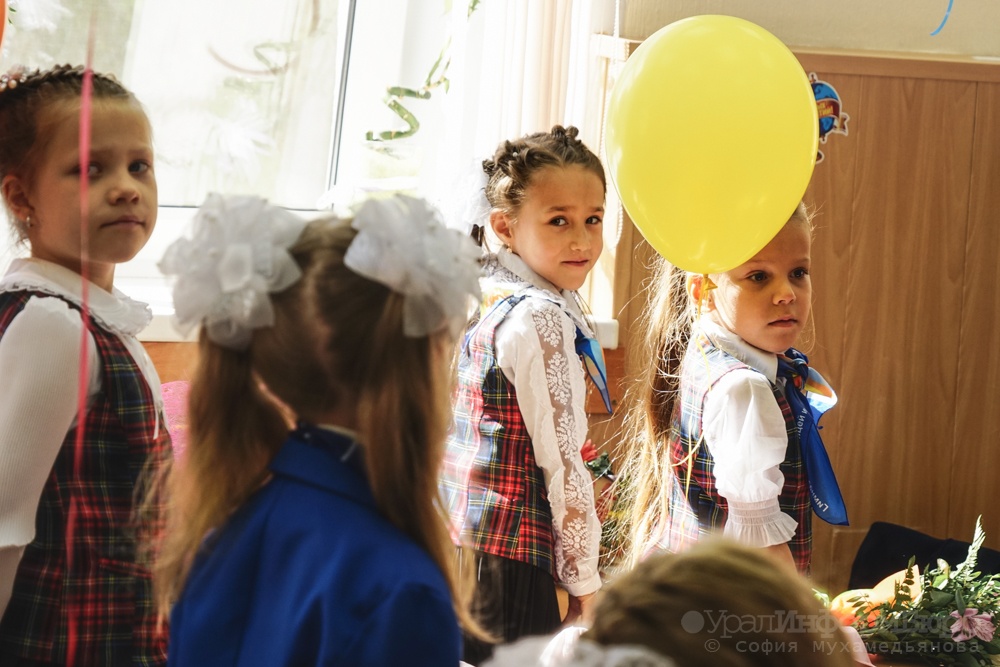  ивделе образование чиновник- недоучка 