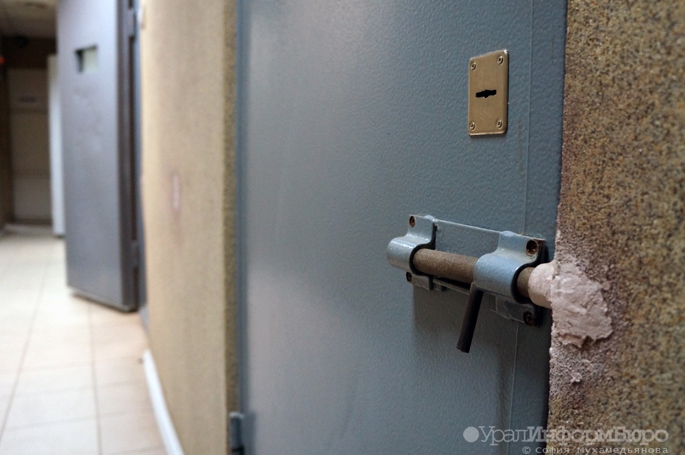  среднем урале треть уменьшилось число арестантов 