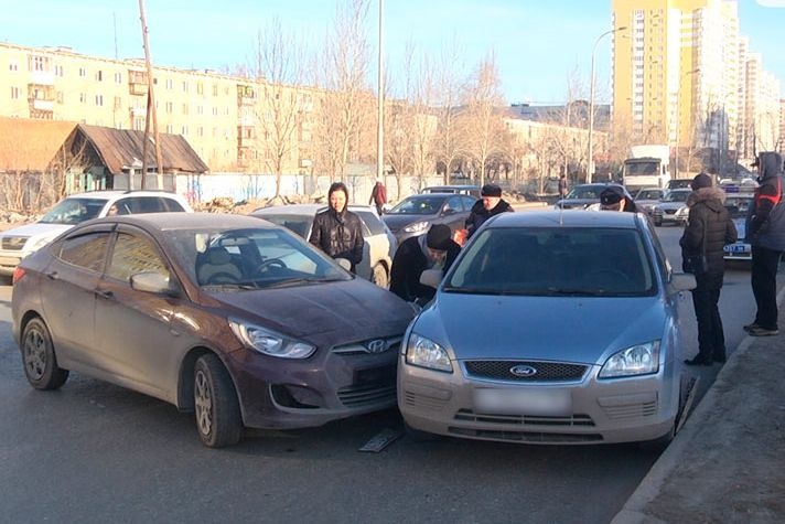  екатеринбурженка устроила тройное дтп 