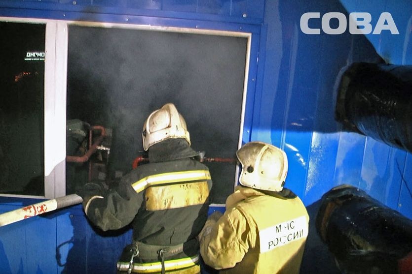  екатеринбурге заправки лукойла вспыхнул пожар 