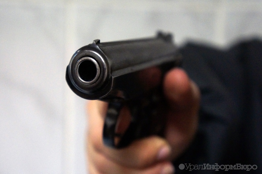 В Шадринске директор магазина обстрелял детей