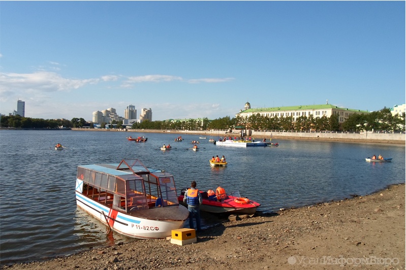  городскому пруду екатеринбурга отказали пляже 