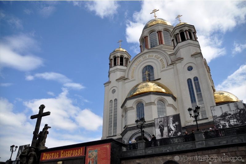  екатеринбургскую оперу соединят храмом-на-крови 
