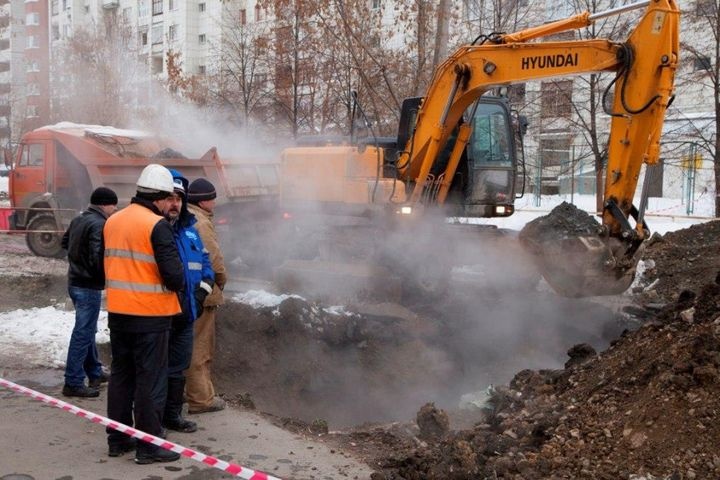  бесхозная лада мешает согреть жителей уралмаша 