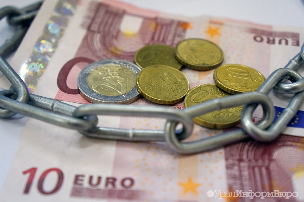 итальянский банкир сможет потратить унаследованные миллиарды 