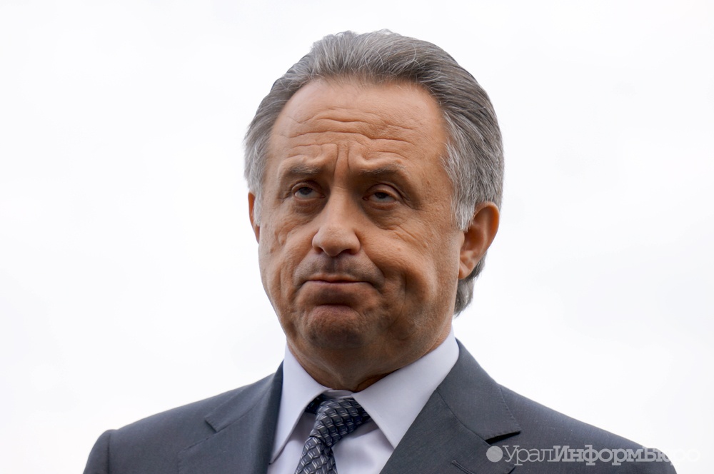  медведев отправить мутко стройкам 