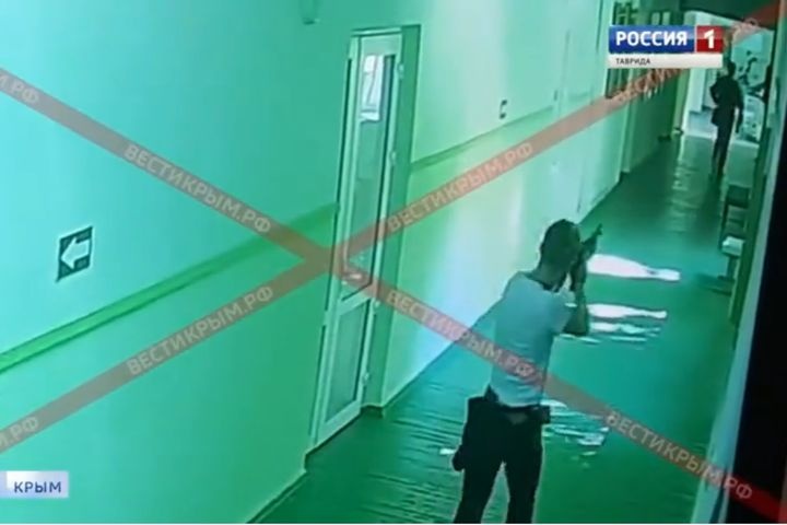  сми опубликовали кадры хладнокровного расстрела керченском колледже 