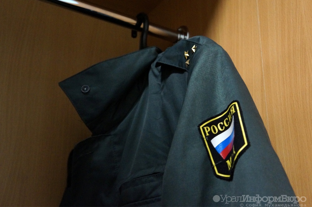  судья оправдал устроивших смертельный допрос тагильских полицейских 