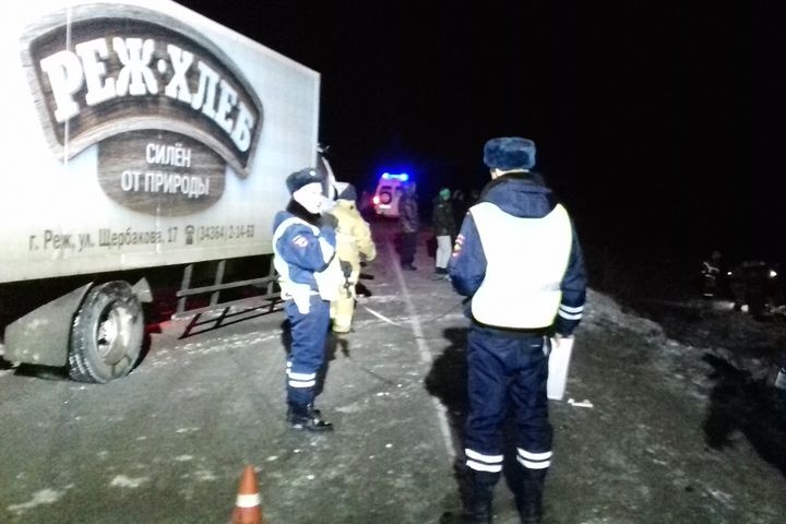  аварии хлебовозом артемовским погибли мать дочь 