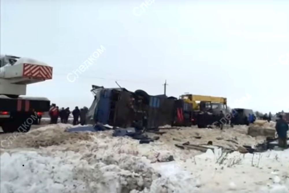  владелец перевернувшегося калугой автобуса детьми задержан 