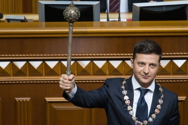  зеленский официально распустил верховную раду 