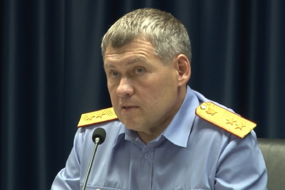  главный свердловский следователь заработал жены 