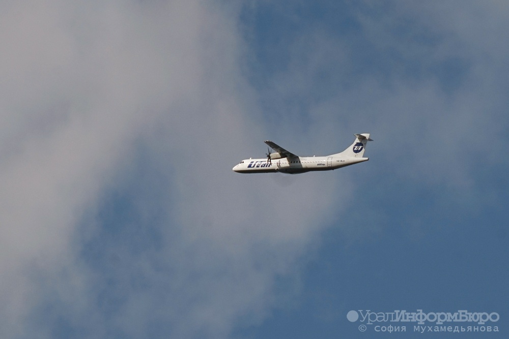  гроза помешала самолету utair приземлиться тюмени 