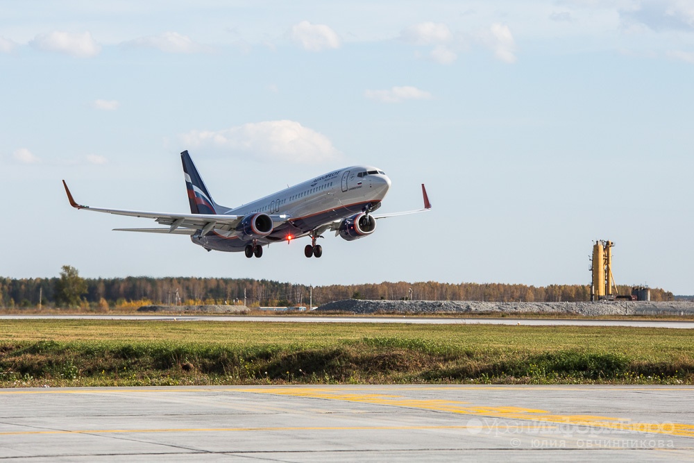  аэрофлот запустит рейс sukhoi superjet екатеринбурга 