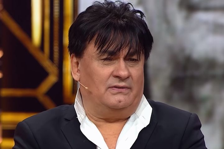  заманили студию александр серов подал суд 