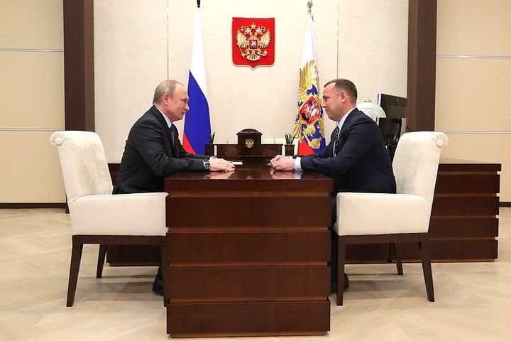  путин указал шумкову крайне низкие зарплаты высокие тарифы 