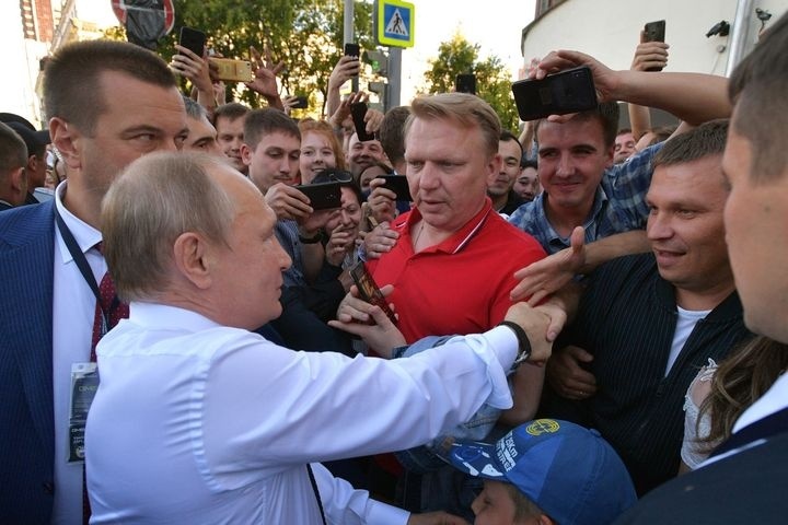  катание путина екатеринбургу обошлось бюджету миллиона рублей 