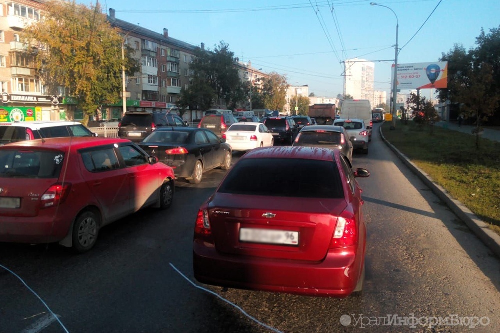  автобусам троллейбусам выделили полосы щербакова 