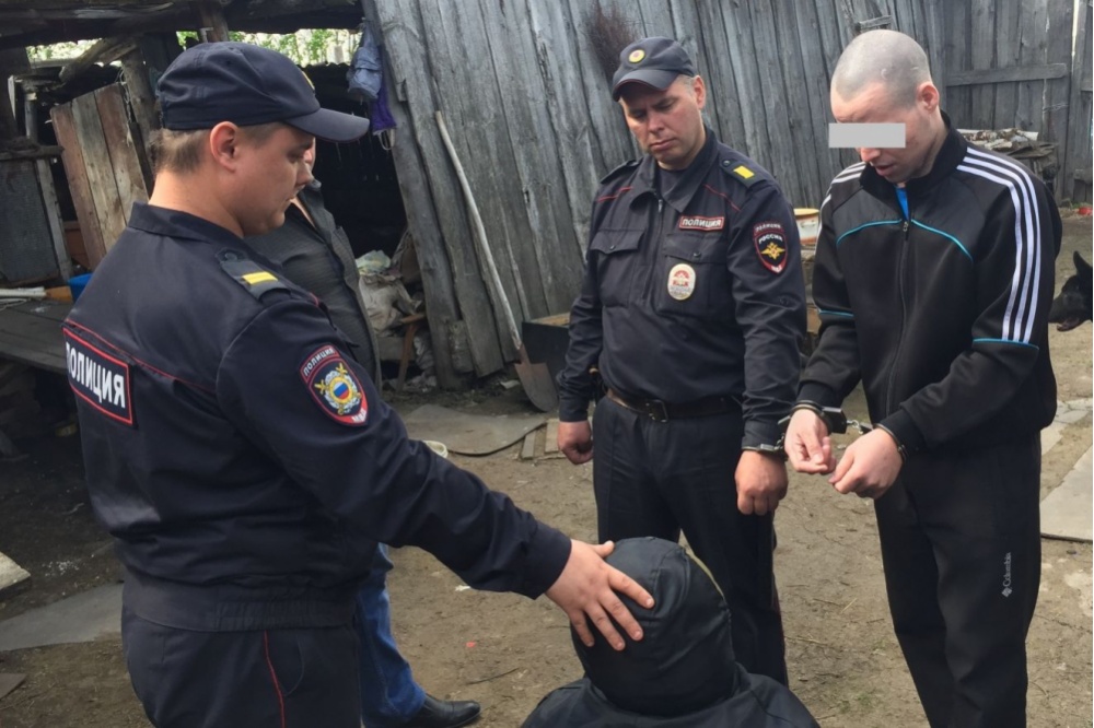  уралец заживо сжег пожилого инвалида 