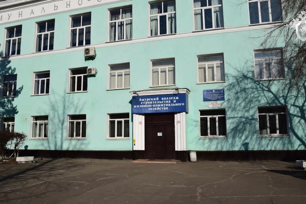  полицейские успели серьезно ранить стрелка благовещенского колледжа 