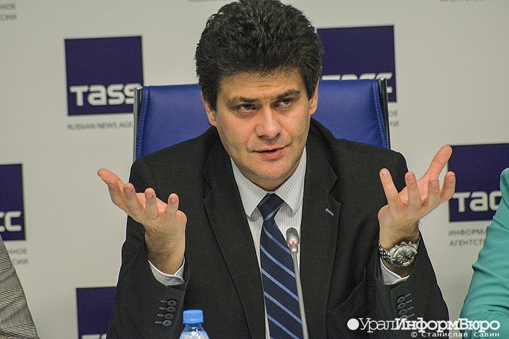  мэр столицы урала исключил перестановок команде 