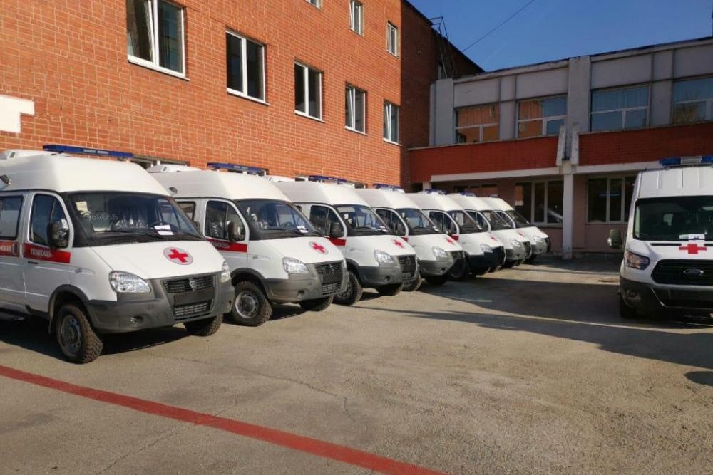  сотрудников скорой рублей менее помощи декабря соглашение смольников 