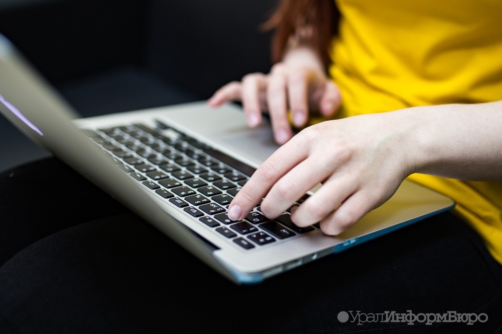  россиянам продают зарубежные вакцины коронавируса интернет 