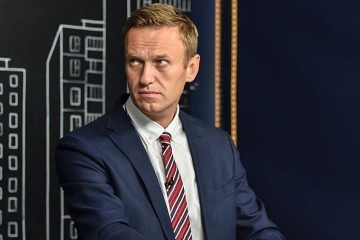  суд отправил навального колонию 