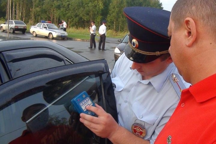  госдуме призвали смягчить требования тонировке автомобилей 