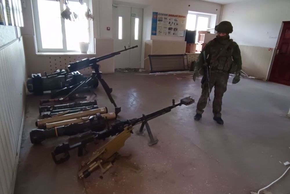 минобороны продемонстрировало трофейный арсенал 