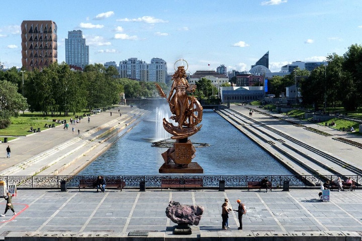  екатеринбурге хотят установить статую святой екатерины 
