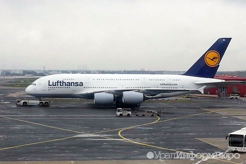      lufthansa   